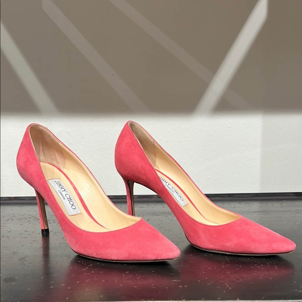 Jimmy Choo Coral Pink Suede Pointed-Toe Pumps – Designer Heels